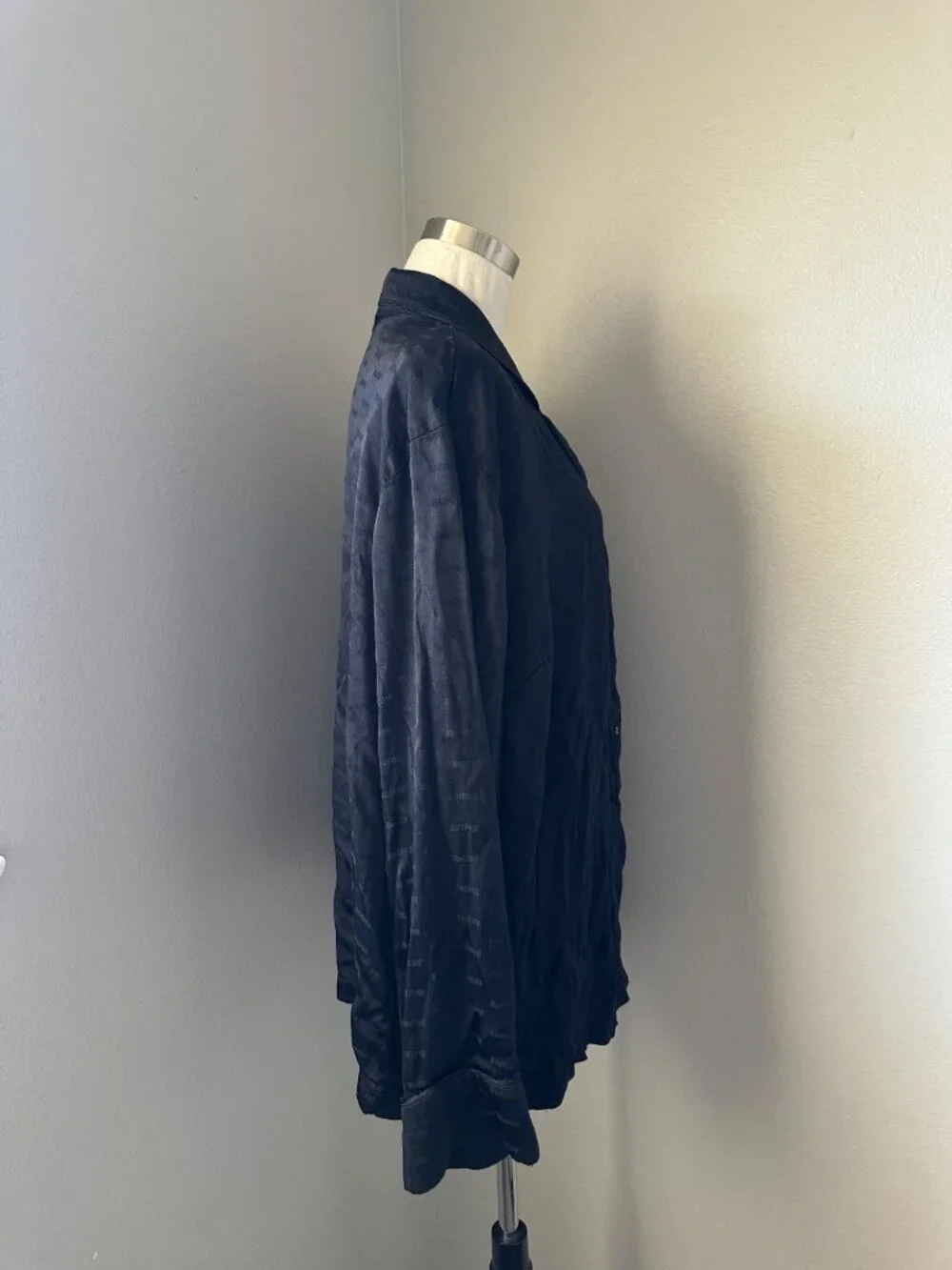 Skims Logo Button Down Sleepwear Long Sleeve Minimalist Black Cozy Relax 2X